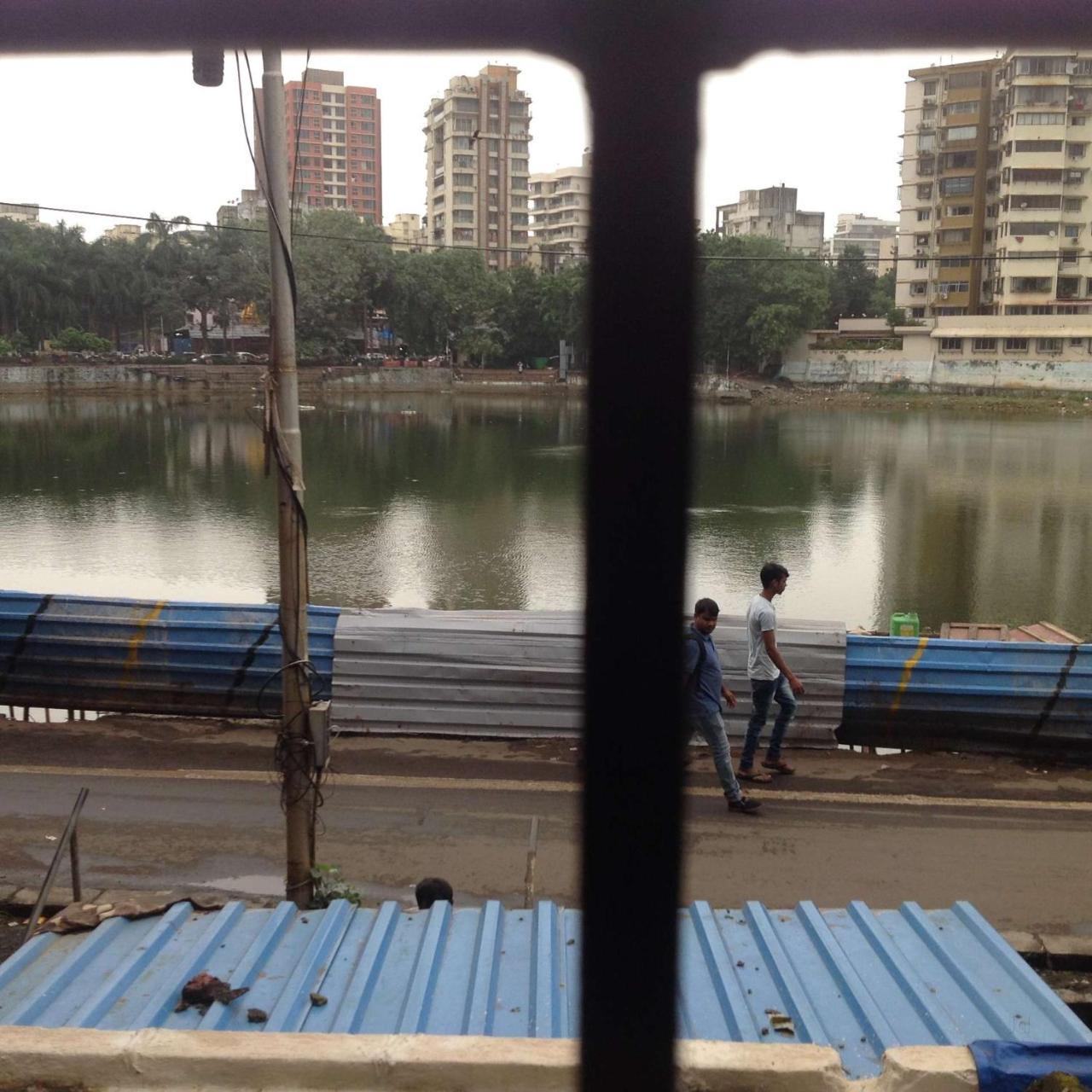 Bandra Dormitory Only For Indian Mumbai Exterior photo